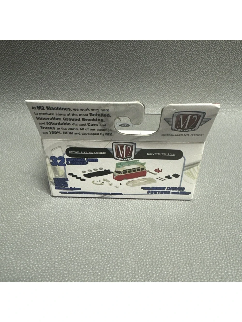 M2 Machines Auto-Thentics 1954 VW Beetle Deluxe USA Model VWSO1 Black Bug